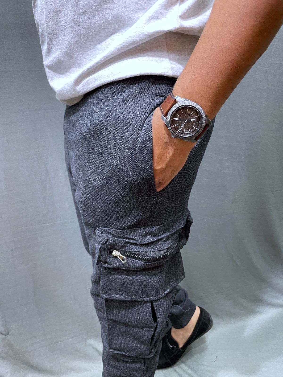 Waffle Track With 6 Pocket Style